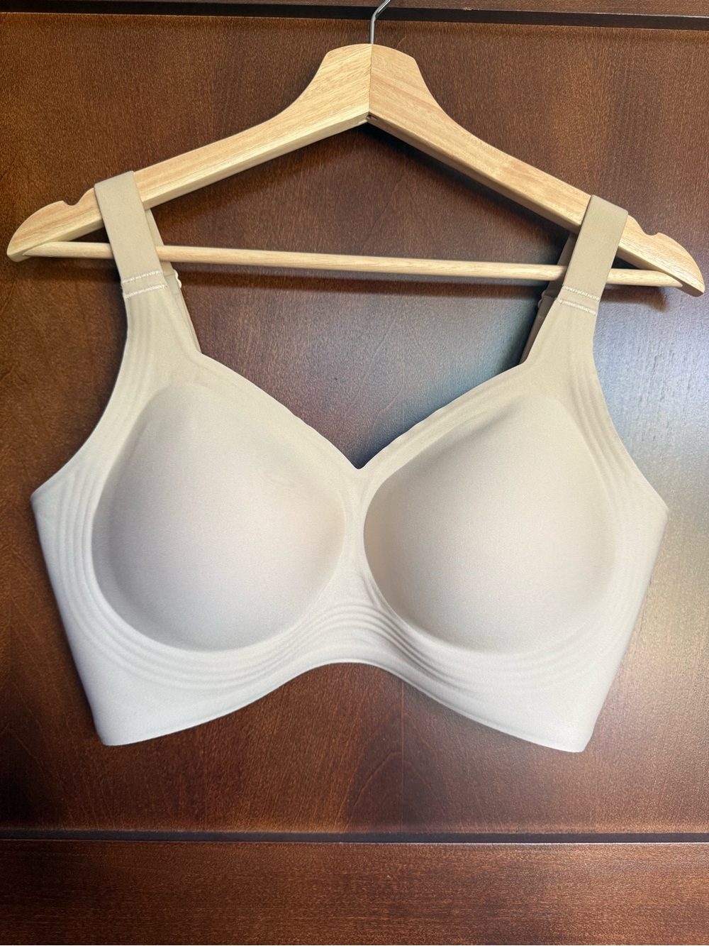 OEAK Creamy Beige Seamless Jelly Bra Size Large